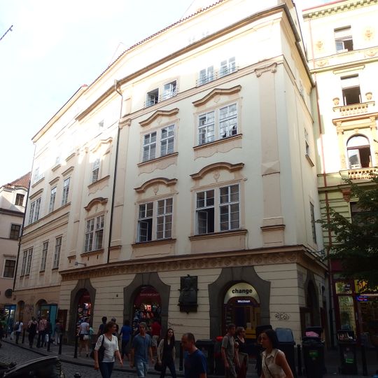 U Zelené lípy, U Zlaté svině