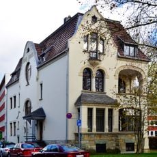 Friedrich-Ebert-Straße 5