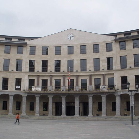 Casa consistorial de Llodio