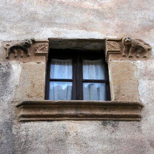 House in Carrer Creu, 2
