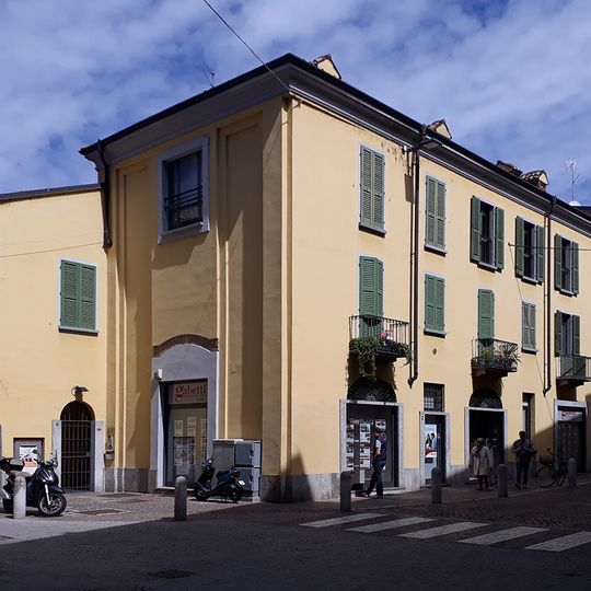 Corso Ettore Archinti 2