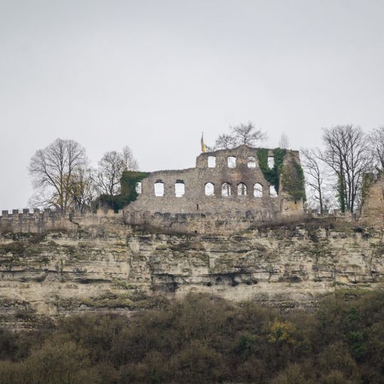 Felsfundamente der Karlburg W von Karlstadt