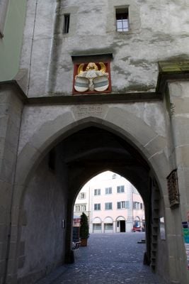Entrance 0