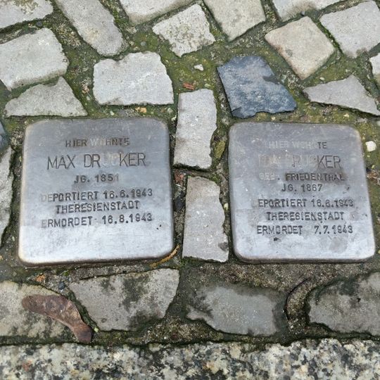 Stolperstein en memoria de Max Drucker
