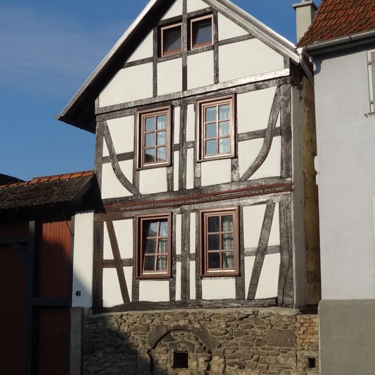 Hof-Güller-Straße 41