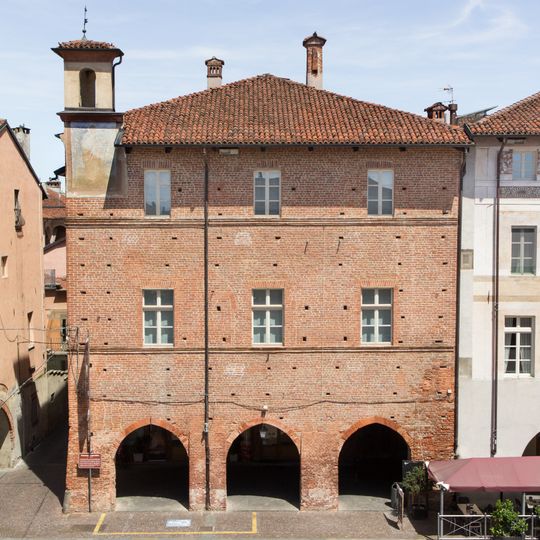 Palazzo Lomellini