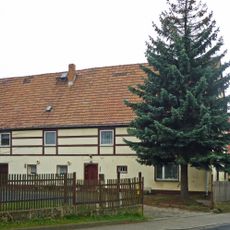 Wohnstallhaus (Nr. 82) eines Dreiseithofes Basteistraße 82