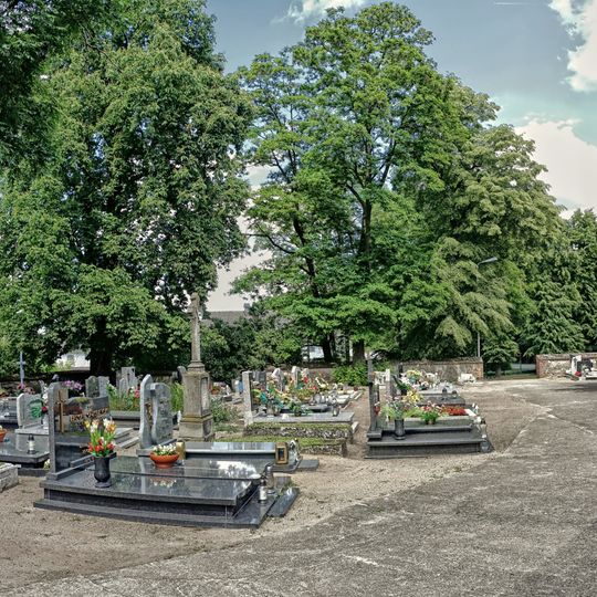 Cmentarz w Niechłodzie