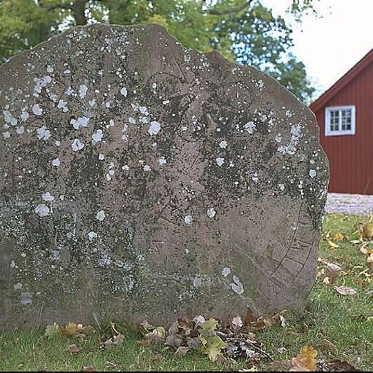 Södermanlands runinskrifter 13