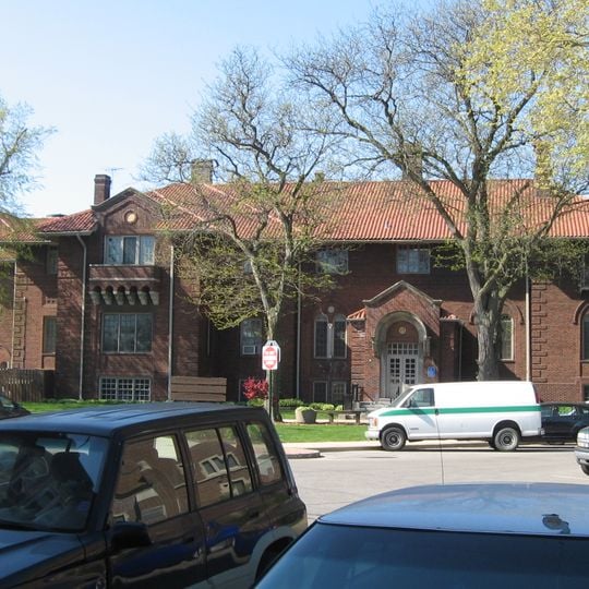 Whiting Memorial Community House