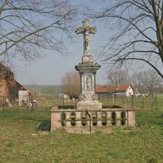 Krucifix s balustrádou