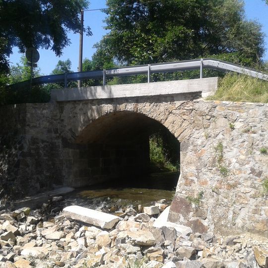 Most silnice III/14125 přes jižní výpust Dubského rybníka