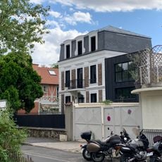 Maison, 46 quai de Champagne