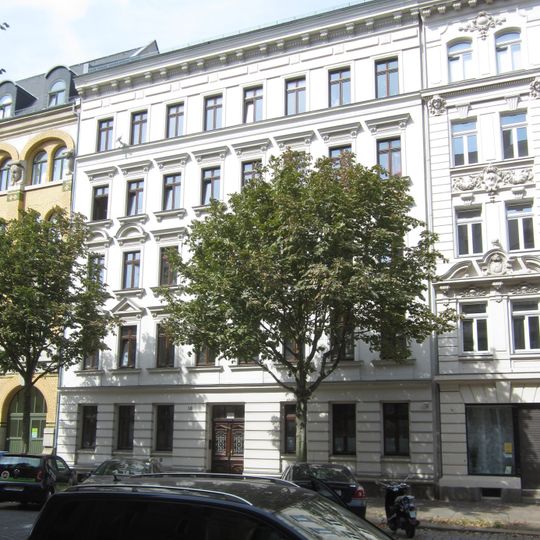 Miethaus Johannisallee 18