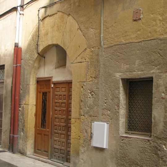 Building in carrer Santa Anna, 7