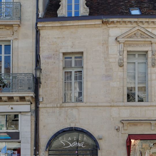 Immeuble, 5 place Notre-Dame