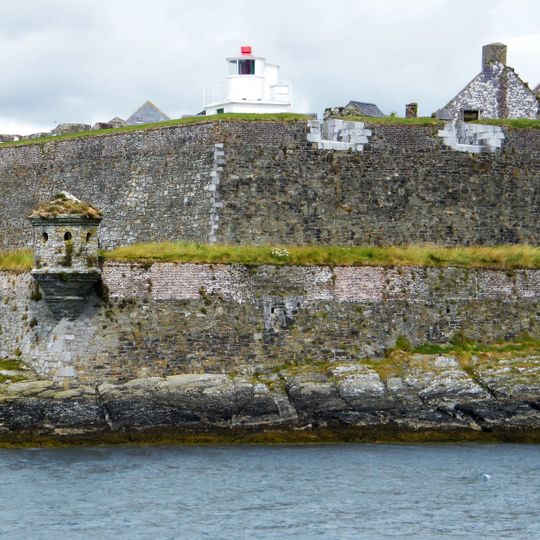 Charles Fort Lighthouse