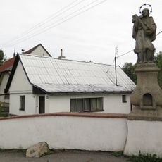 Severozápadní most na hrázi rybníka Mnich