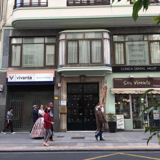 Building at 67 Sant Vicent Màrtir street, Valencia