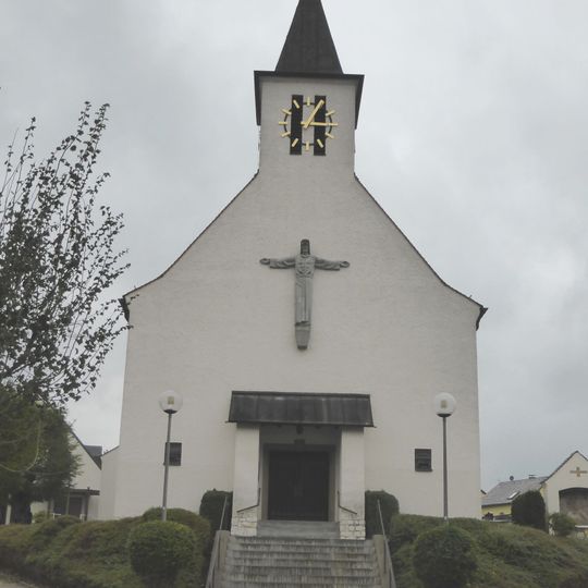Kath. Pfarrkirche St. Josef
