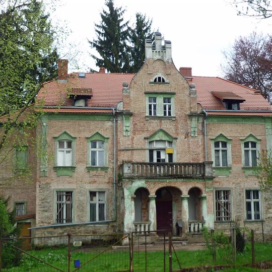 Palace in Grabiszyce Dolne