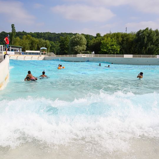 Piscine à vagues