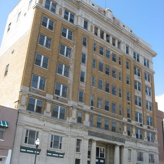 Waukegan Building