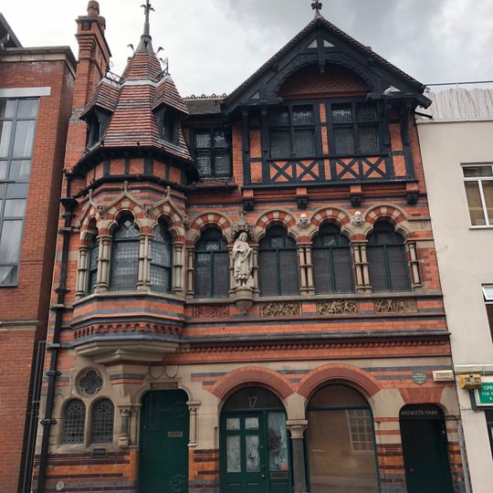 15 And 17, George Street