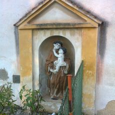 Výklenková kaplička