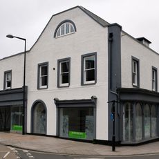 36 And 37, The Strand