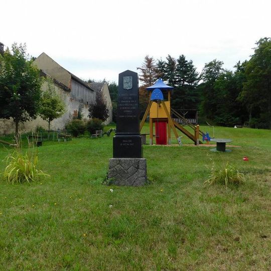 Památník návratu Čechů do pohraničí v Třebouni