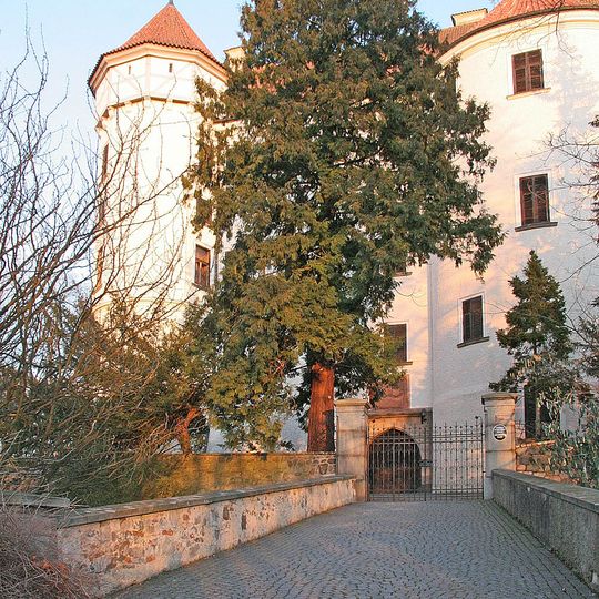 Western bridge of Konopiště Castle