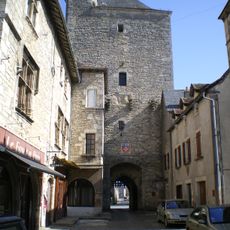 Porte de ville carrée de Villeneuve