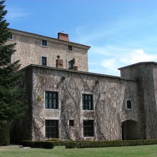 Casa-fuerte de El Campillo (El Escorial)