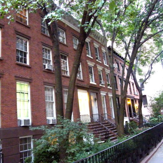 Casas del 437-459 de la Calle 24