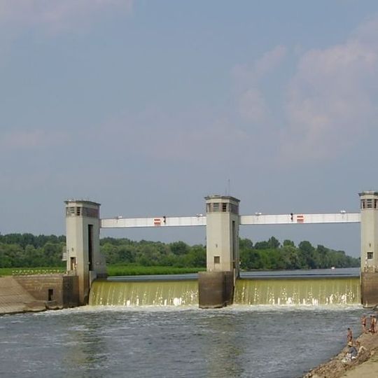 Békésszentandrás Weir