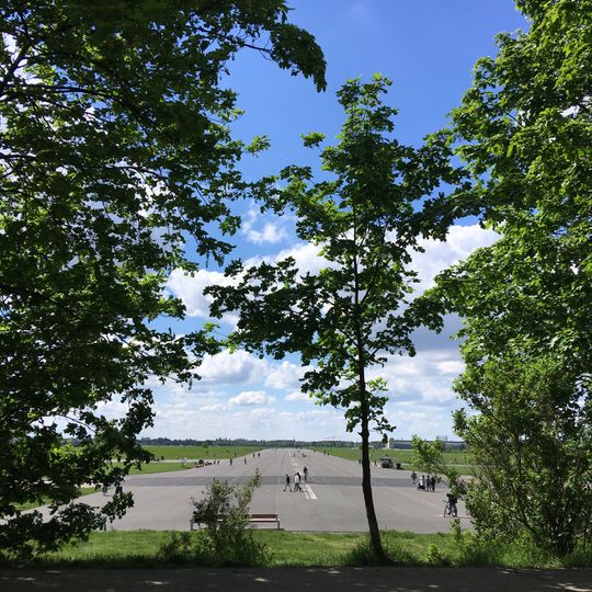 Tempelhofer Feld
