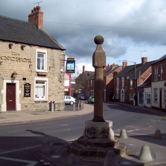 Clowne Cross