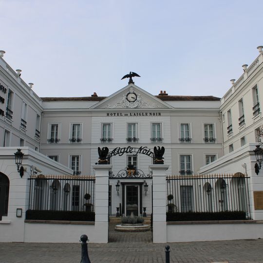 Aigle Noir hotel