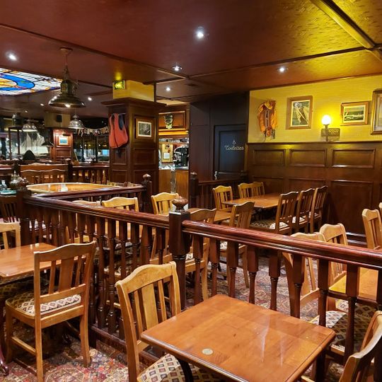 Irish Café Issy