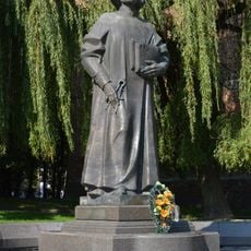 Monument to Yuriy Drohobych