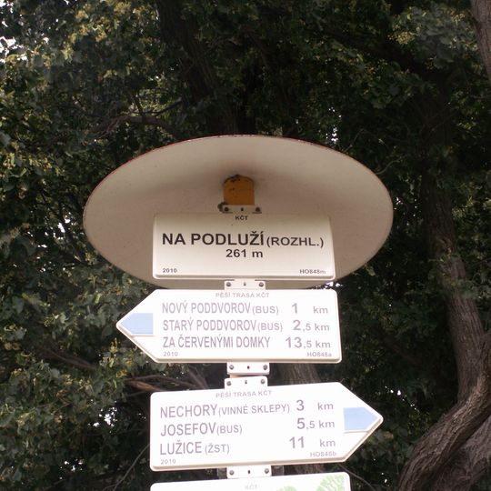 Rozcestník Na Podluží - rozhledna