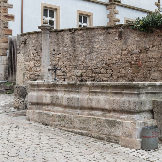 Hofbronnengasse 4 Brunnen