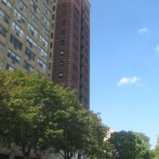 Flamingo-on-the-Lake Apartments