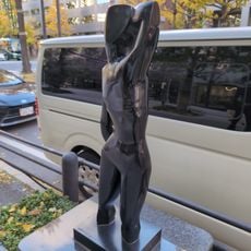 女のトルソ