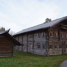 Дом-двор Тропина (Малые Корелы)