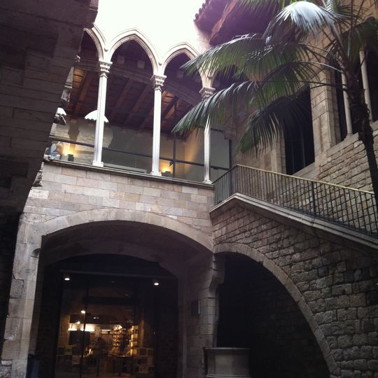 Casa Berenguer d'Aguilar