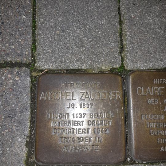 Stolperstein en memoria de Anschel Zauderer