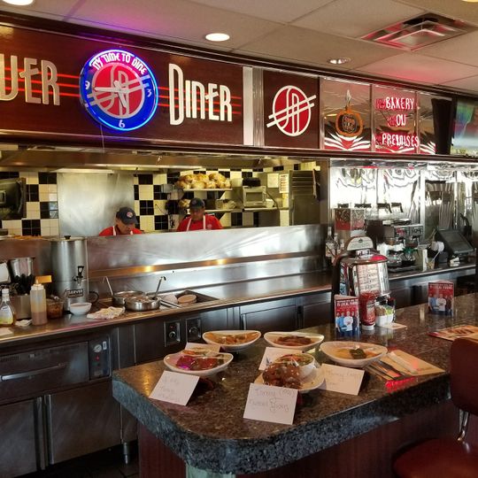 Silver Diner