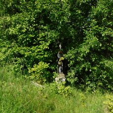 Kříž u cesty jižně od Hadiny